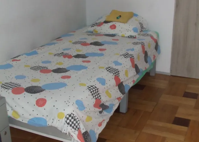 Stare żegrze 143 - Ekonomia I Komfort! Kwatera prywatna