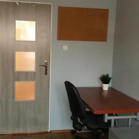 Kwatera prywatna Stare Zegrze 143 - Ekonomia I Komfort! *